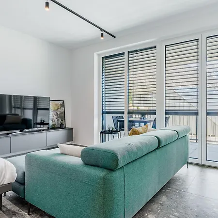 Adventure Oasis Apartment *