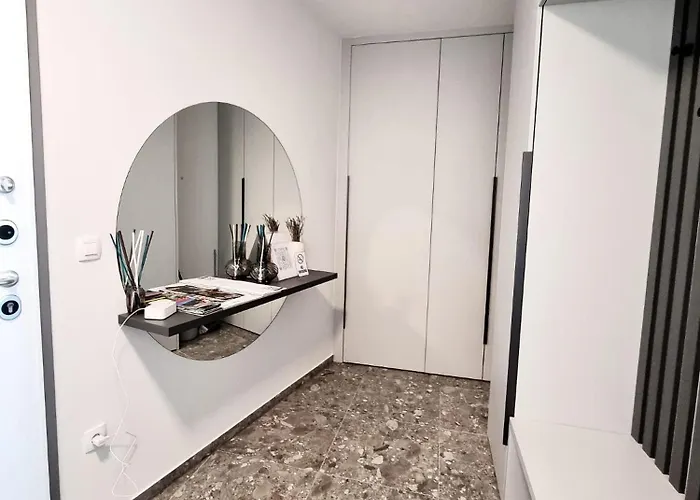 Adventure Oasis בובק